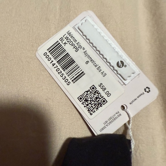 NWT lulu lemon align asymmetrical bra A/B in black - Picture 5 of 7